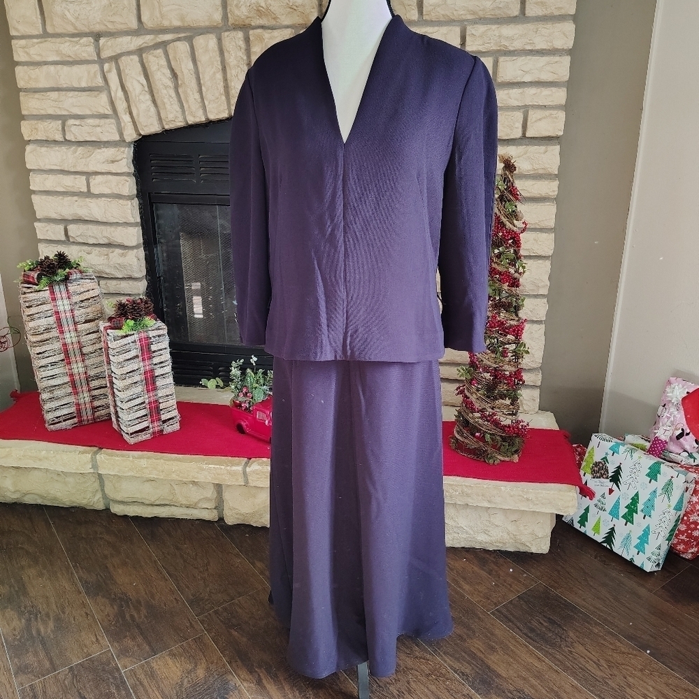 Jones New York Elegant Purple Dress Size 14